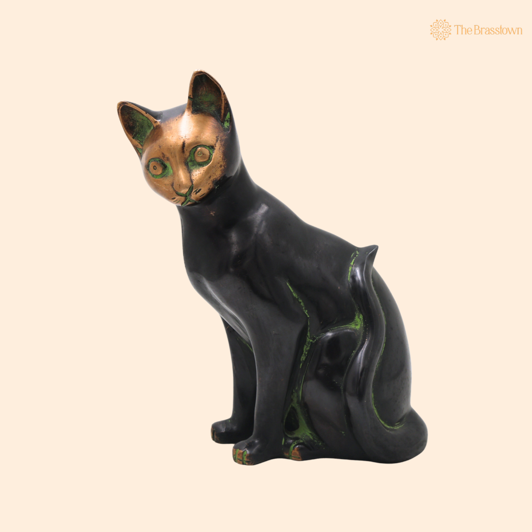 Brass Cat Idol – Handcrafted Cat Sculpture for Vastu, Home Décor, Pooja & Luxury Gifting 8 Inch