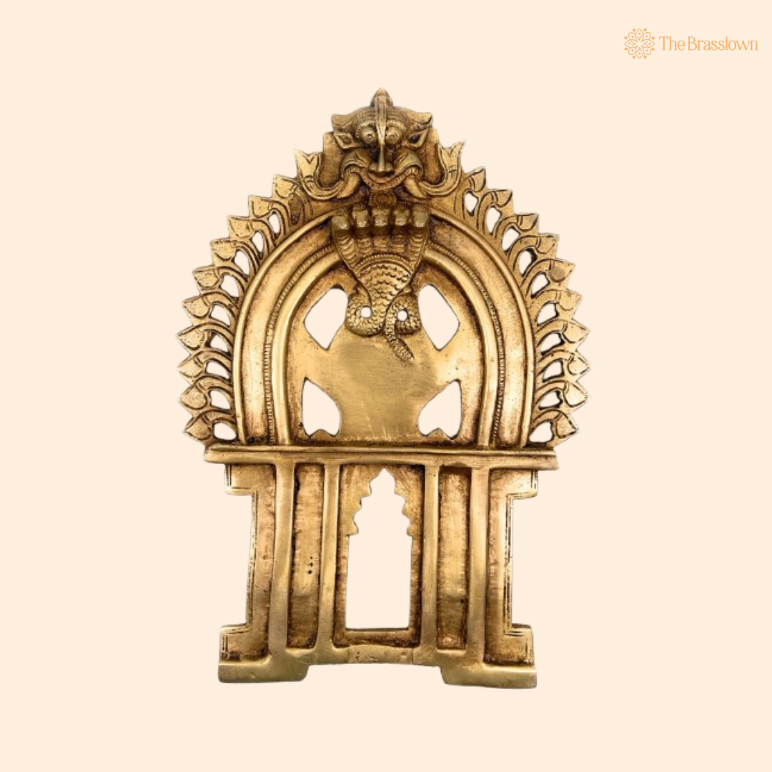 Traditional Brass Snake Arch Frame 9.5 Inch