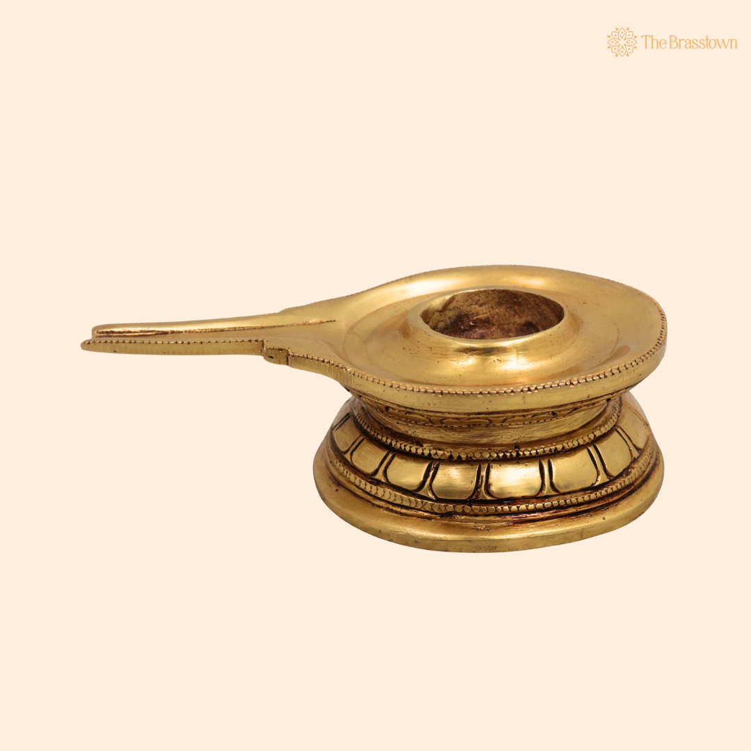 Brass Saligrama Stand Peetham – Shaligram Shila Peedam for Vishnu Narayana Pooja, Mandir & Vaishnava Worship 1.5 Inch