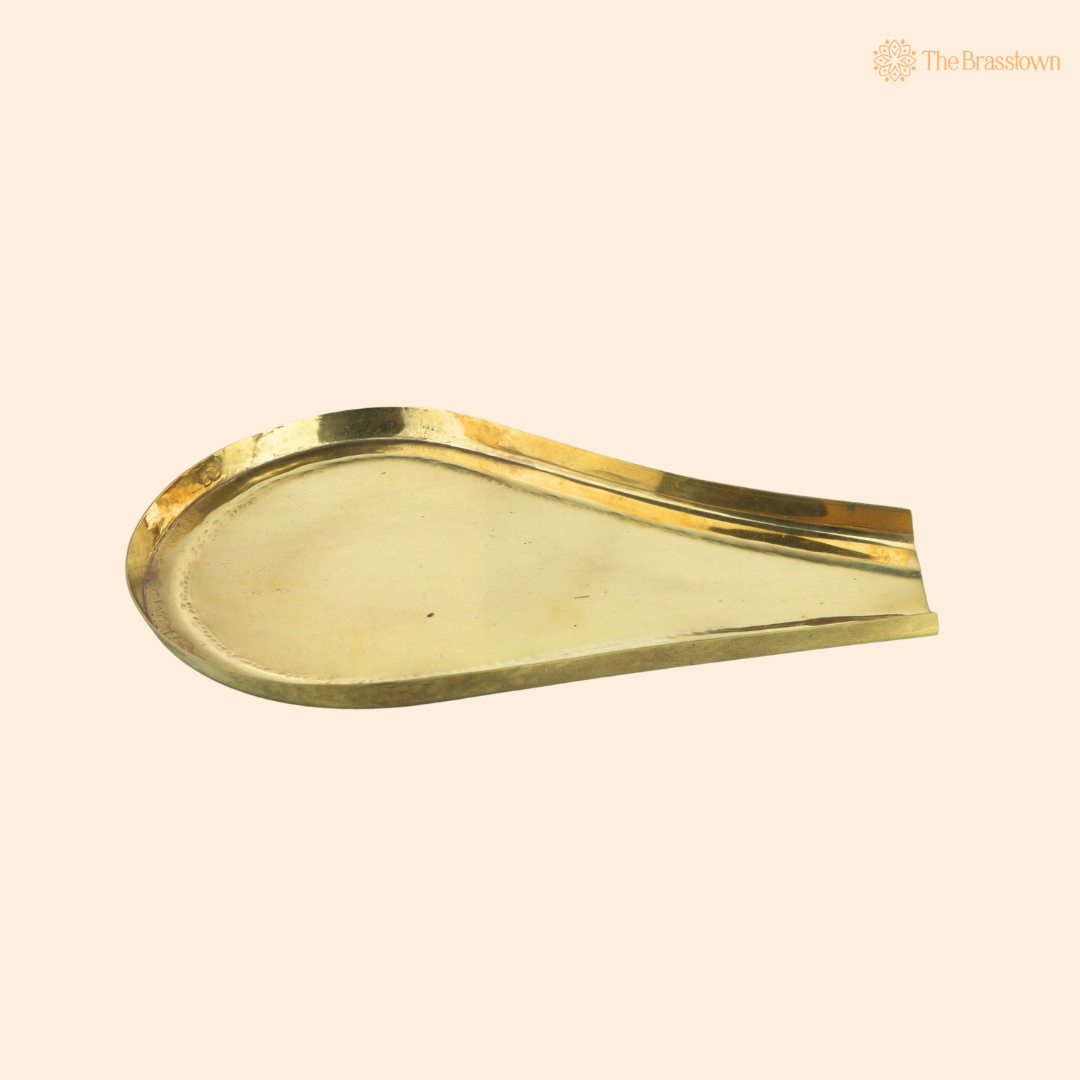 Brass Abhishek Patra with Somasutra Tray – Abhishekam Plate, Tirumanjanam Stand & Temple Pooja Vessel for Shivling and Deity Worship 9 Inch