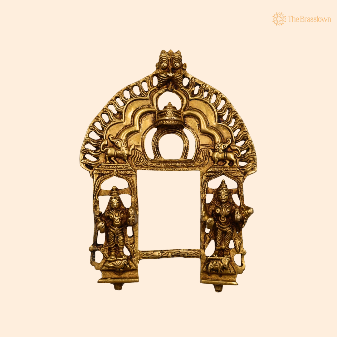 Handcrafted Brass Traditional Prabhavali Arch with Dwarpal – Handcrafted Arch Backdrop Wall Hanging for Home Temple, Deity Décor & Spiritual Ambience 37.5 Inch (Copy)