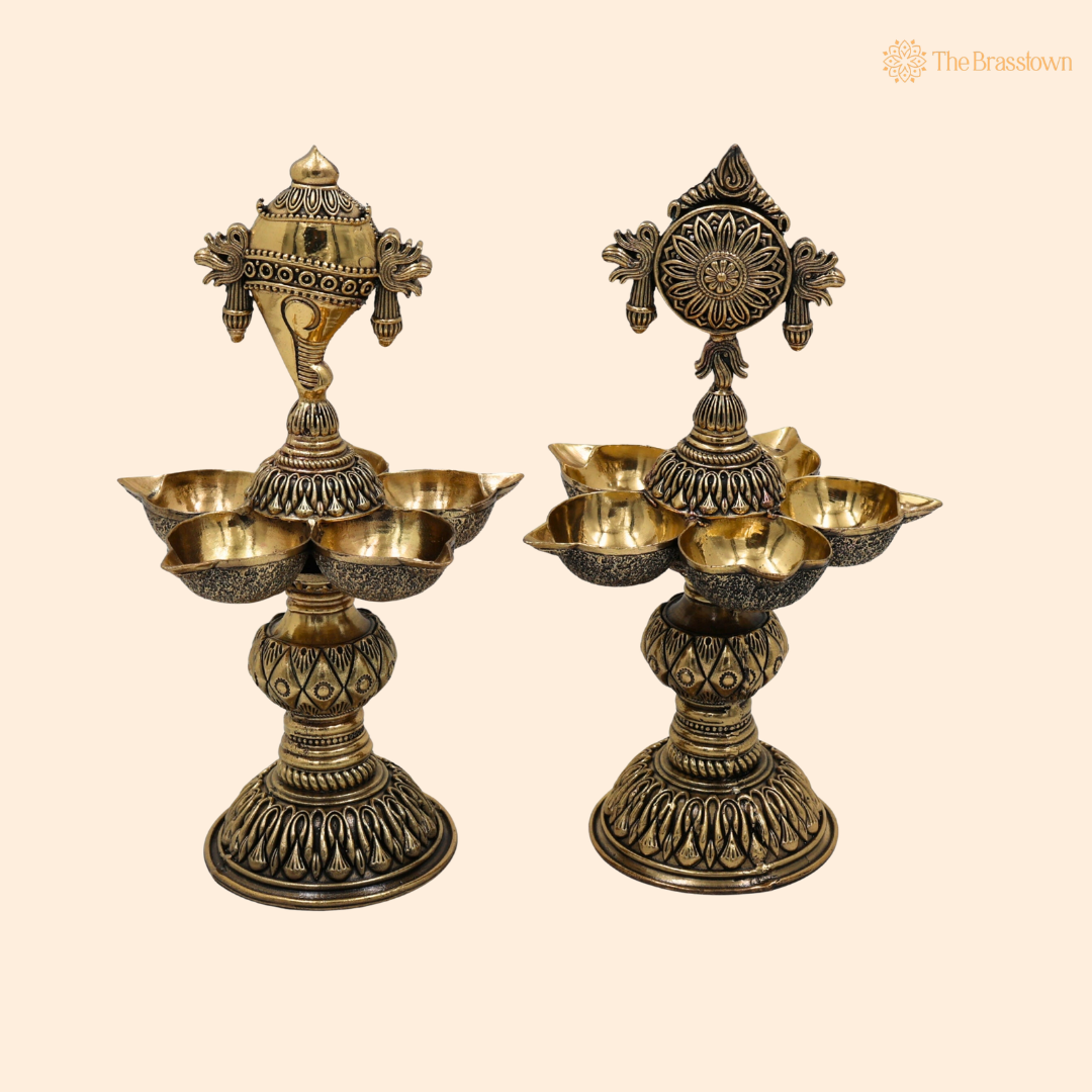 Brass Shankh Chakra Diya Pair – Vishnu Shankh Chakra Deepam Oil Lamps for Puja, Aarti & Home Temple Décor 8.5 Inch