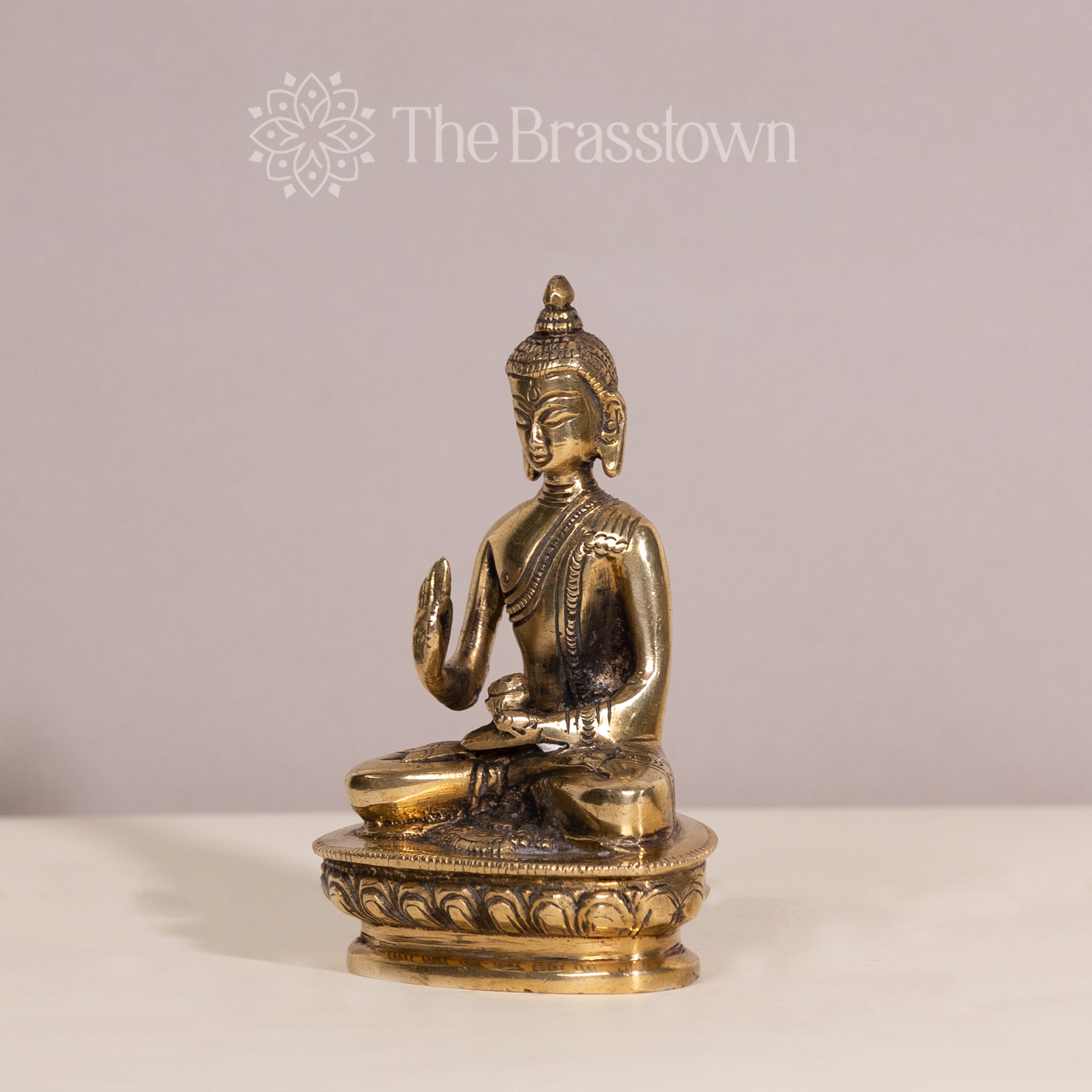 Brass Buddha in Bhumisparsha Mudra – Handcrafted Meditation Statue