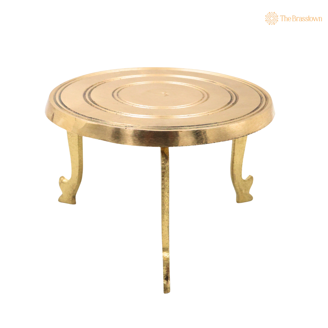 Brass Round Pooja Chowki 4 Inch closeup – intricate craftsmanship