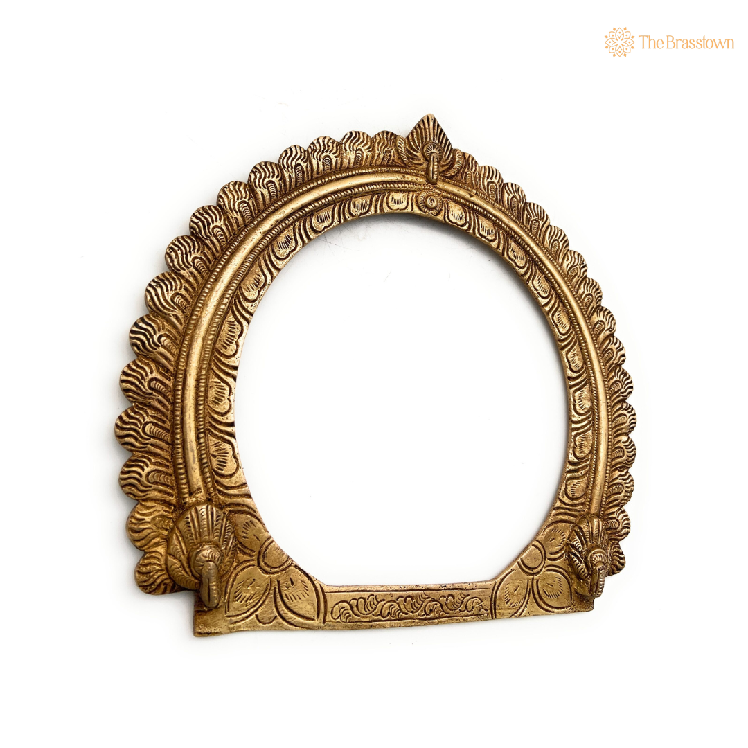 Ornate Antique Brass Circular Arch Frame 9 Inch