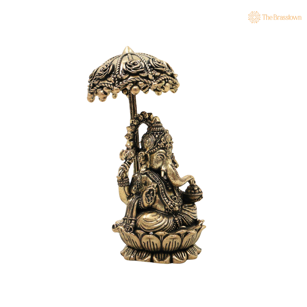 Handcrafted Brass Ganpati Bappa Idol 4.5 Inch closeup β intricate craftsmanship