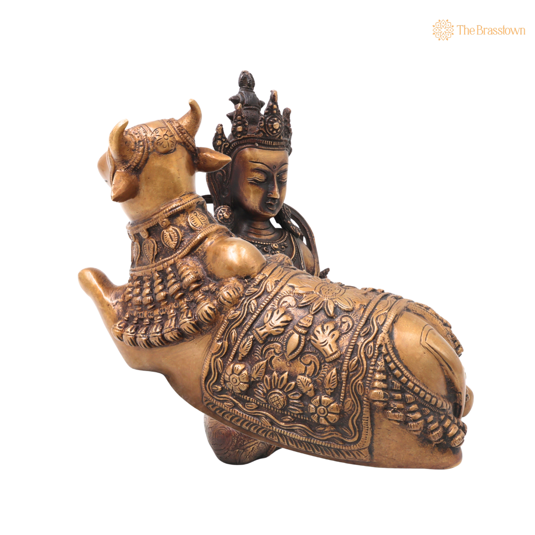 Brass Nandikeshwara Nandi Idol – Handcrafted Traditional Chola Style Vrishabha Murti for Pooja, Home Mandir, Décor & Spiritual Gifting 6.5 Inch