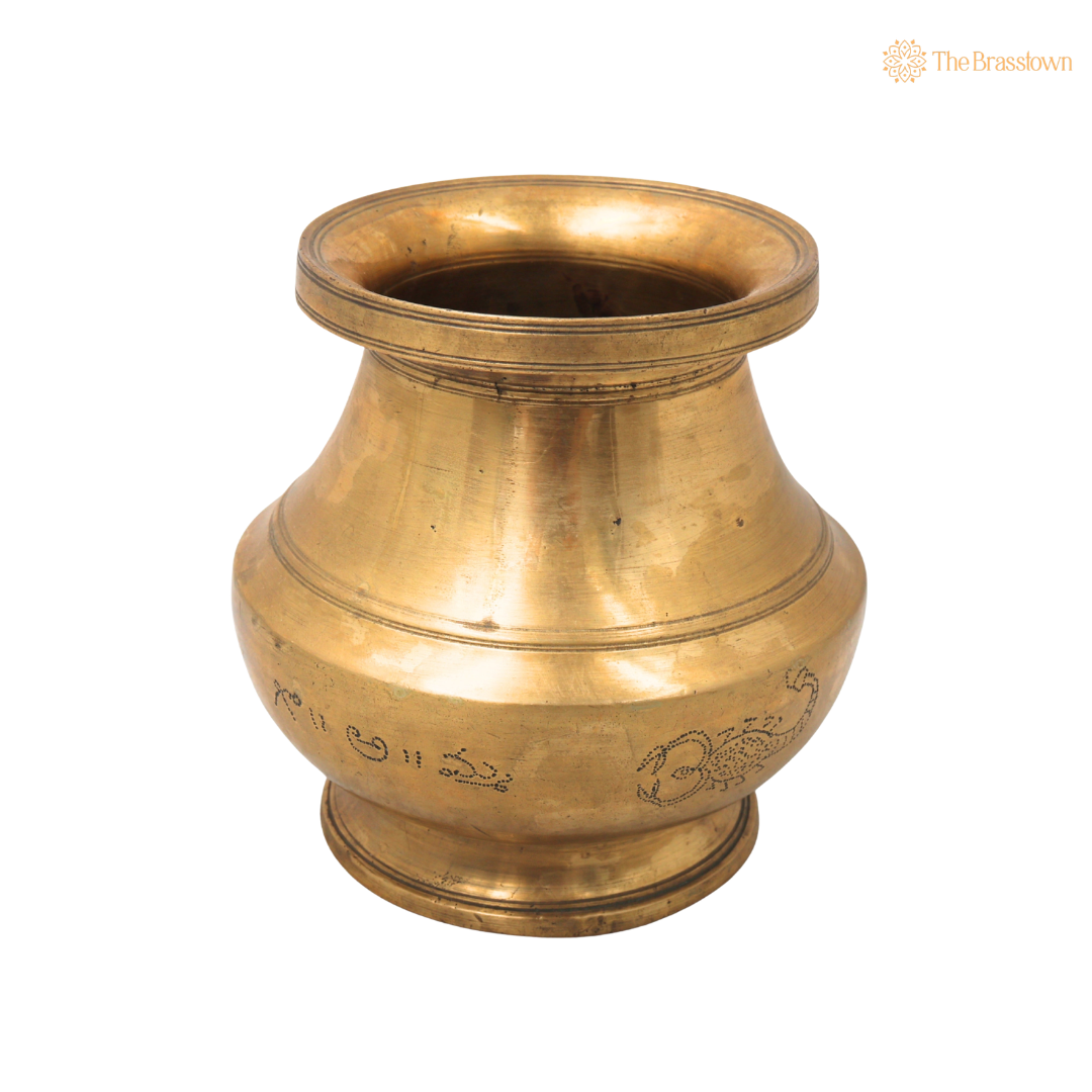 Vintage Brass Pooja Kalash - Handcrafted Traditional Pital Gangajali Kamandal for Ganga Jal, Hindu Rituals, Home Mandir & Spiritual Gifting 4.5 Inch