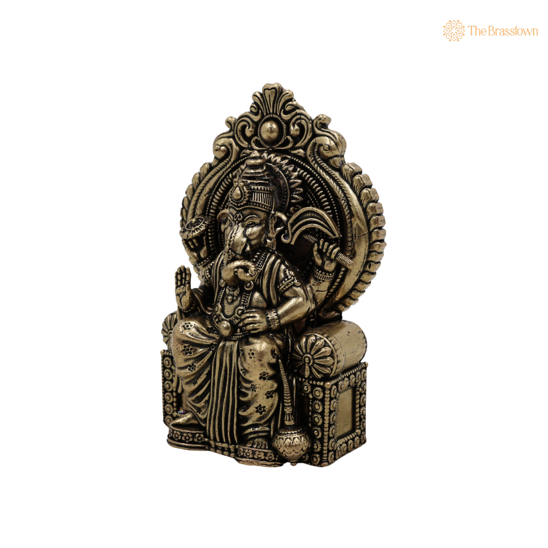 Handcrafted Brass Sitting Ganpati Bappa 6.5 Inch closeup – intricate craftsmanship