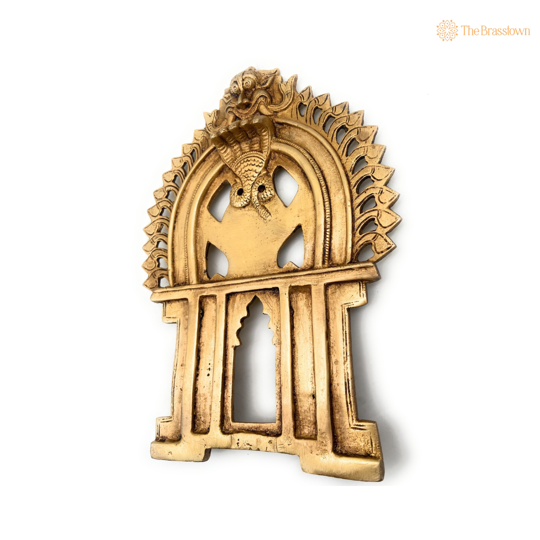 Traditional Brass Snake Arch Frame 9.5 Inch