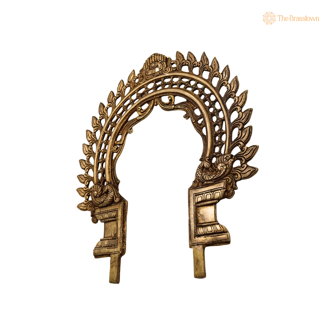 Brass Handcrafted Hand-Carved Prabhaval Arch Frame for Deity – Handcrafted Arch Wall Hanging for Home Temple, Deity Décor & Spiritual Ambience 13 Inch