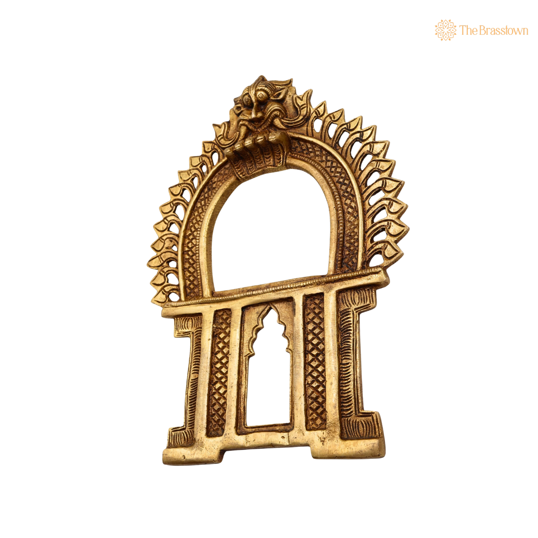Brass Kirtimukha For Diety Prabhaval Arch – Handcrafted Arch Wall Hanging for Home Temple, Deity Décor & Spiritual Ambience 9 Inch