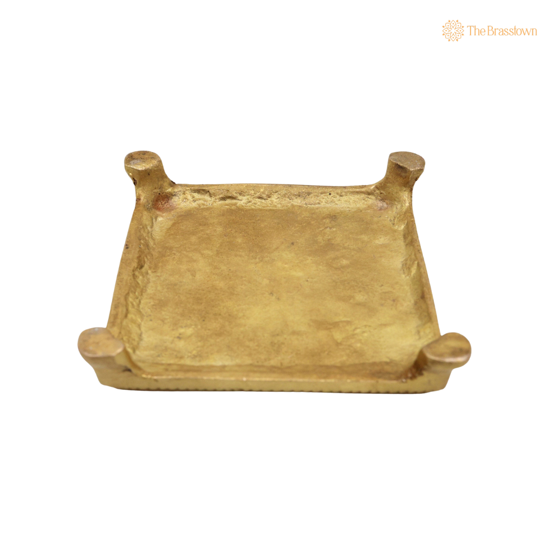Traditonal Handcrafted Brass Chowki Platform – Traditional Pooja Peetha / Singhasan for Idols, Kalash & Ritual Use 4 Inch