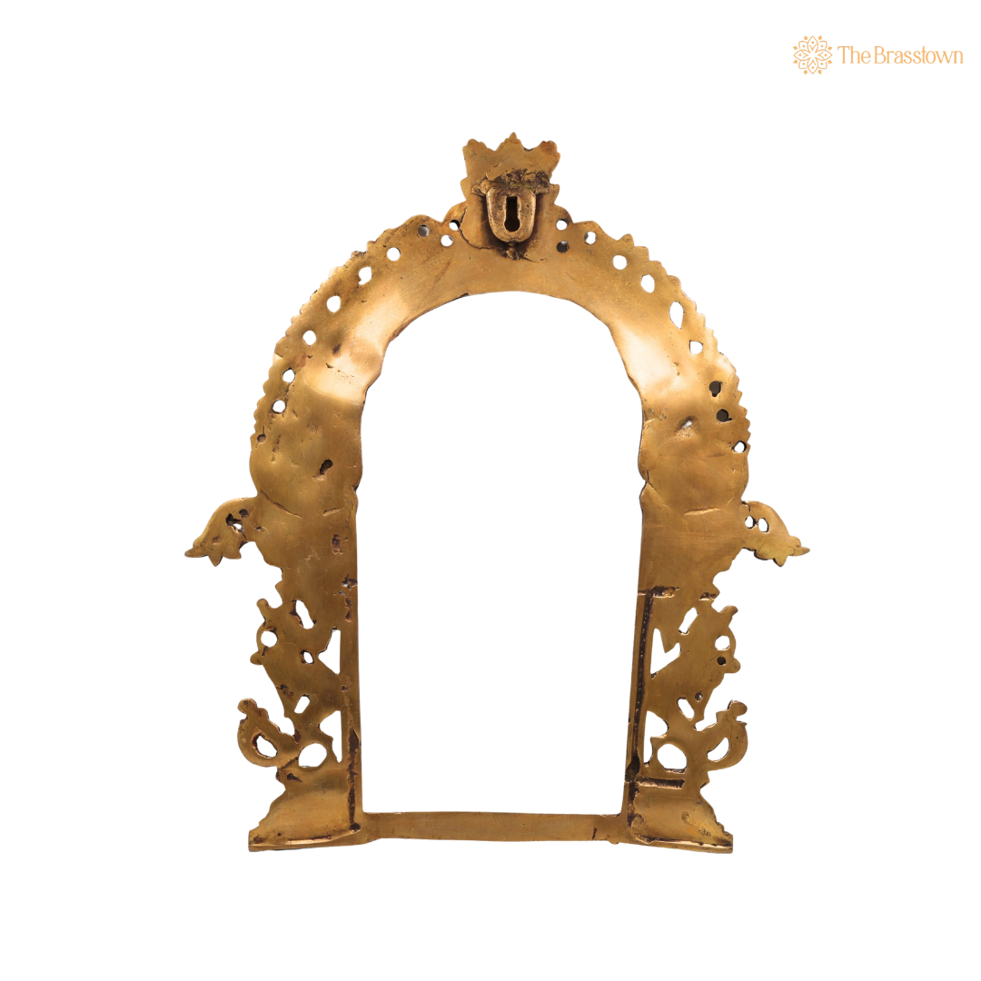 Handcrafted Brass Circular Traditional Prabhavali Frame β Handcrafted Arch Backdrop Wall Hanging for Home Temple, Deity DΓ©cor & Spiritual Ambience 20.5 Inch
