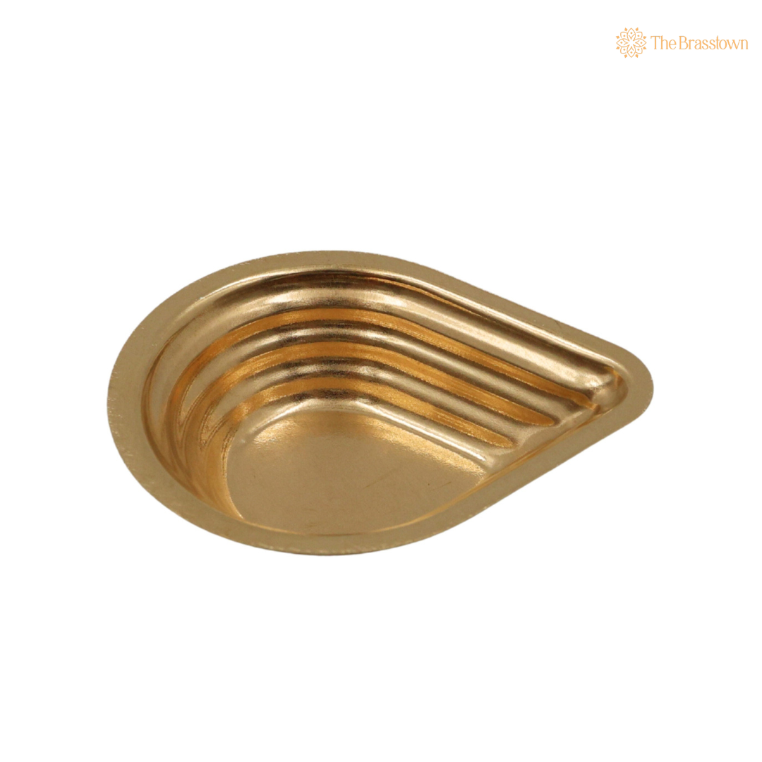 Brass Deepam Diya – Traditional Kuthu Vilakku Samai, Nilavilakku Oil Lamp for Puja, Aarti & Temple Décor 1 Inch