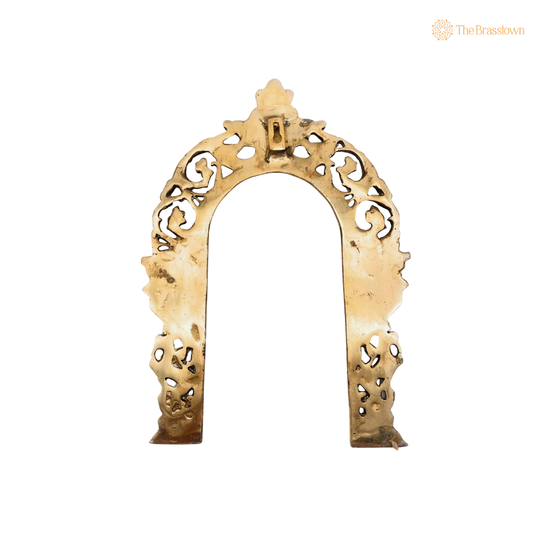 Brass Hand-Carved Prabhaval Arch Frame for Deity with Dual Yali – Handcrafted Arch Wall Hanging for Home Temple, Deity Décor & Spiritual Ambience 13 Inch