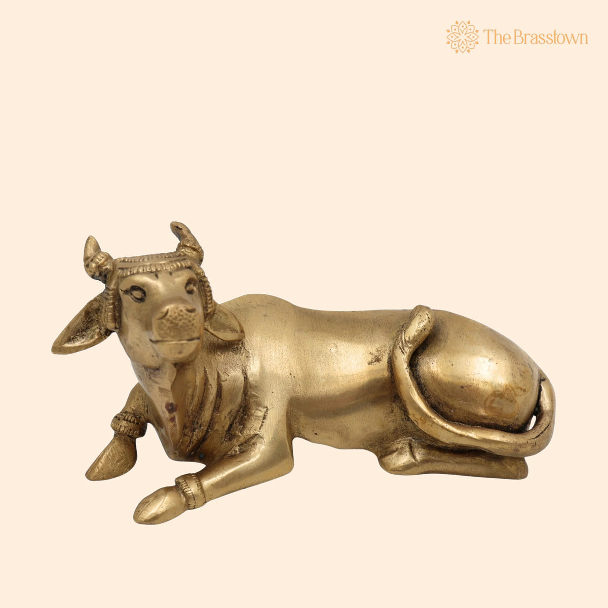 Brass Kamadenu Cow Idol – Handcrafted Nandi & Kamadenu Sculpture for Pooja, Temple, Home Décor, Ashtadhatu & Peetal Options 2.5 Inch 1