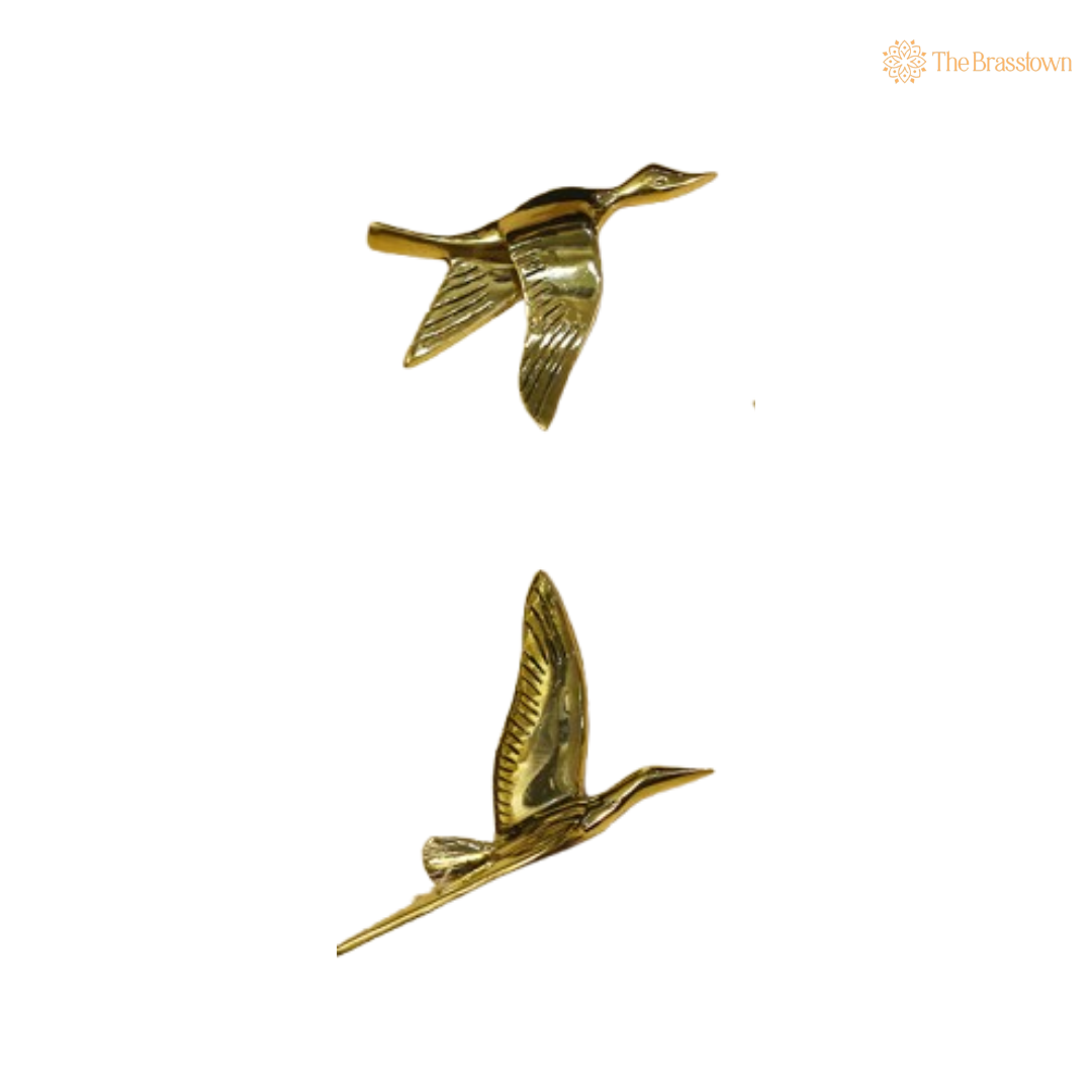 Brass Flying Birds Wall Decor – Elevate Your Space with Graceful Elegance 6 Inch