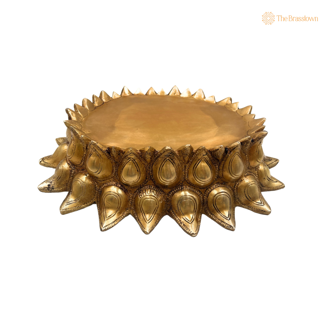 Brass Lotus Design Stand – A Symbol of Purity and Elegance 3 Inch