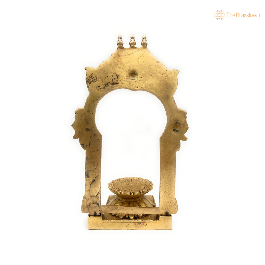 Brass Traditional Arch with Pedestal 10.5 Inch