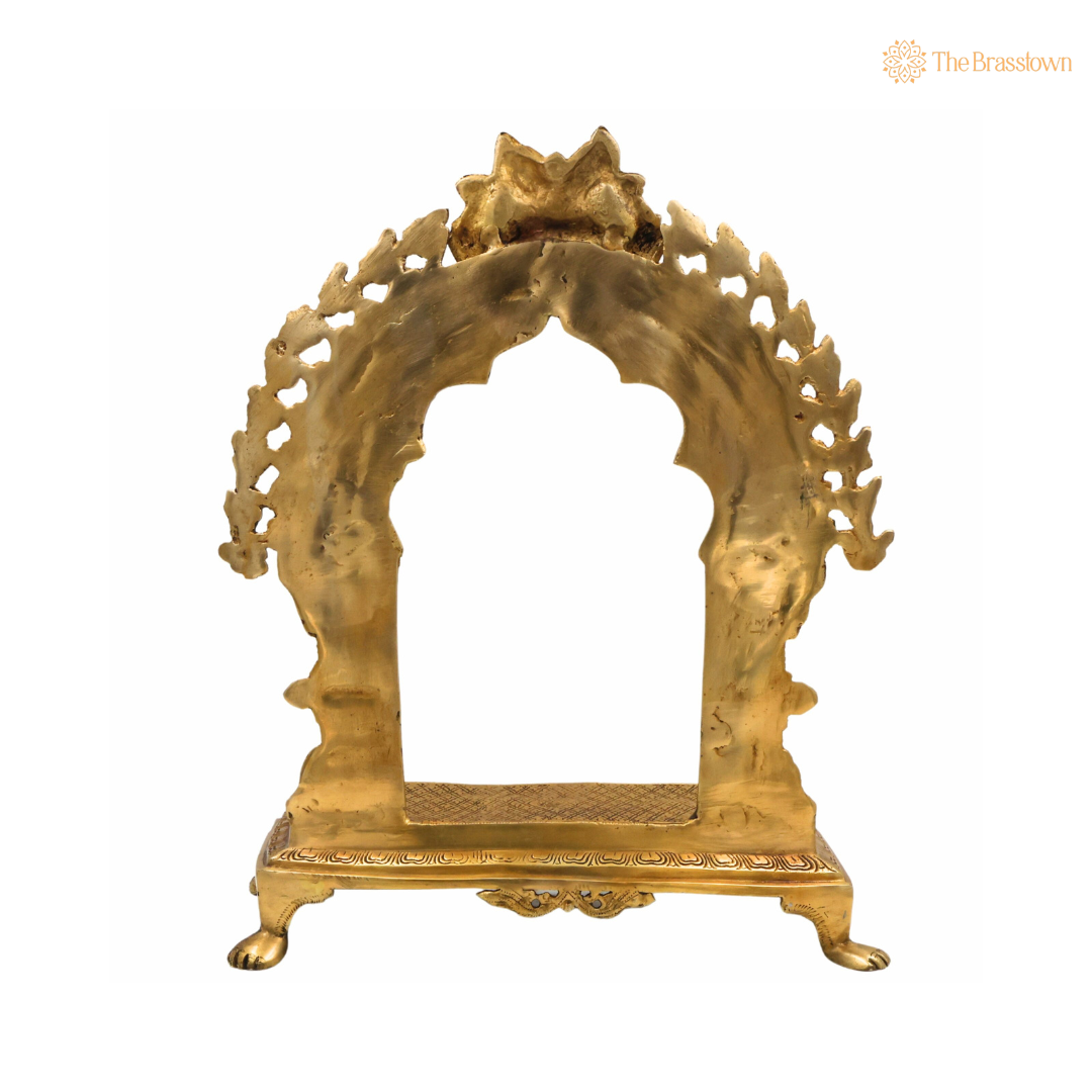 Intricately Designed Brass Arch Stand 17.5 Inch