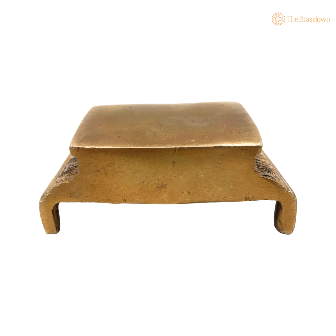 Intricately Designed Brass Pedestal Stand 1 Inch