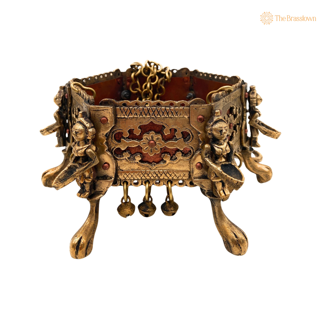 Regal Brass Elephant Adornment – A Symbol of Royal Grandeur 6 Inch