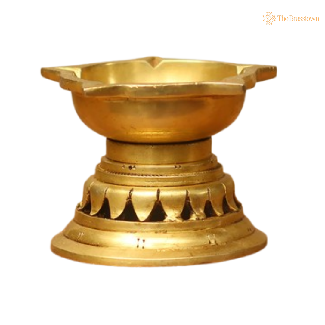 Star-Shaped Brass Diya Lamp 2.5 Inch