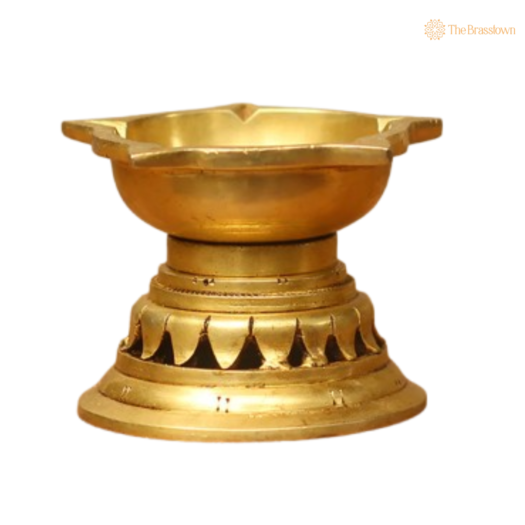 Star-Shaped Brass Diya Lamp 2.5 Inch