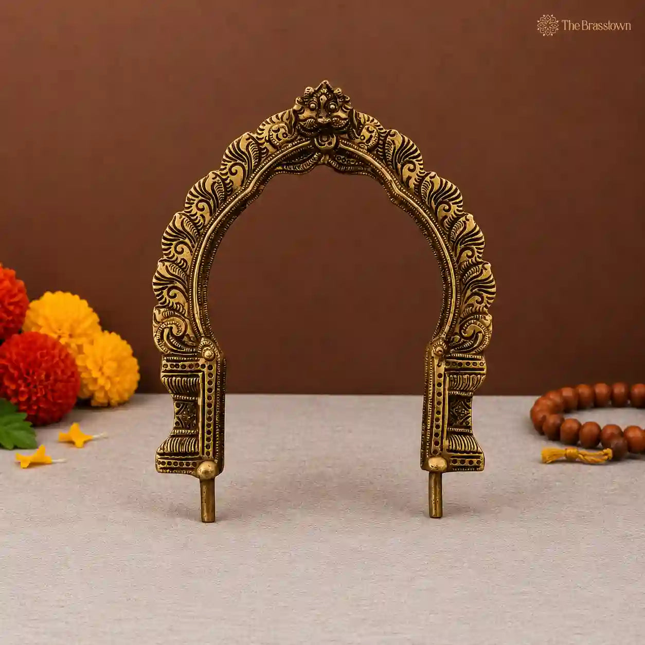 Ornamental Brass Arch Frame 8 Inch