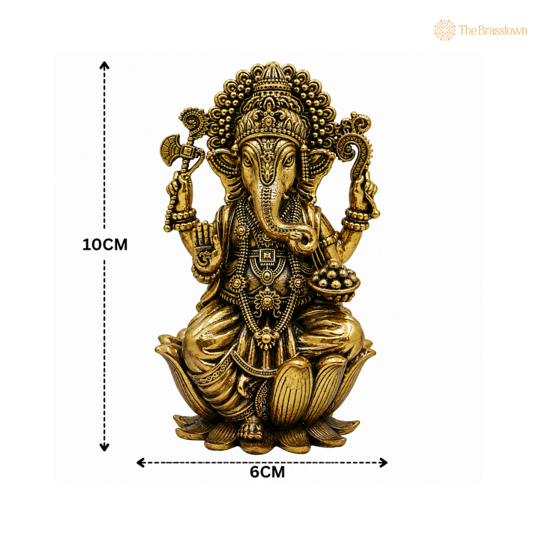 Handcrafted Brass Ganpati Bappa Idol on lotus β Lord Ganesha Murti (Vighnaharta) for Puja, Home Mandir & DΓ©cor 4 Inch