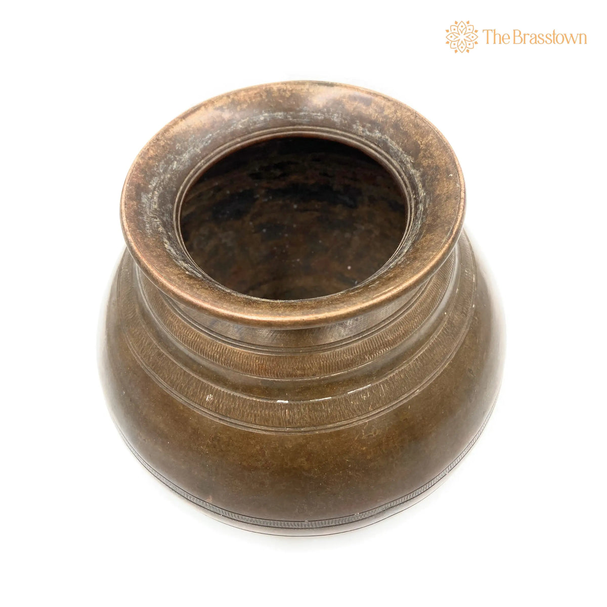 Brass Antique Lota – Handcrafted Loota, Chambu, Lotiya, Water Kamandal for Home Décor, Puja & Gifting 7 Inch 3