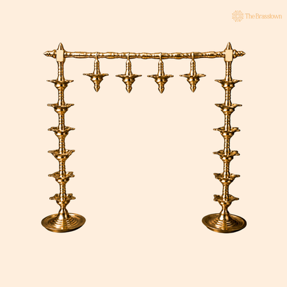 Brass Traditional Deepa Stambh Lamp Stand – Kuthu Vilakku Nilavilakku Samai, South Indian Temple Pooja Oil Stand for Home Mandir &amp; Décor 22 Inch