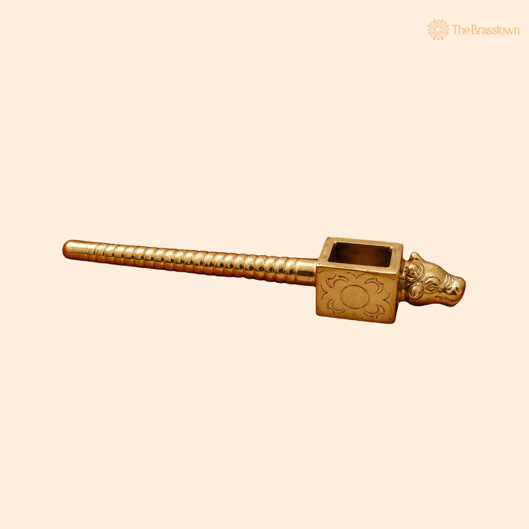 Brass Nandi Havan Spoon – Peetal Pooja Spoon for Homa, Yagna, Agnihotra &amp; Vedic Rituals 3 Inch