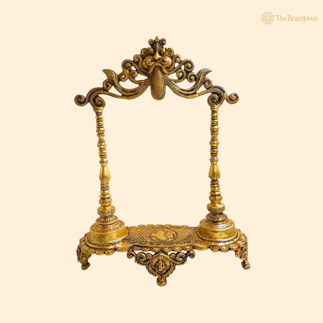 Brass Deity Stand with Prabhavali 19 Inch front view – pure brass handcrafted India