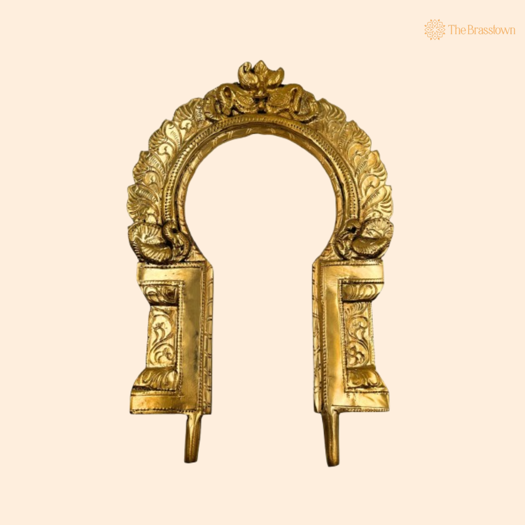 Antique Brass Ornamental Arch Frame 9 Inch