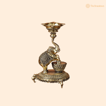 Brass Elephant Lamp 5.5 Inch front view – pure brass handcrafted India