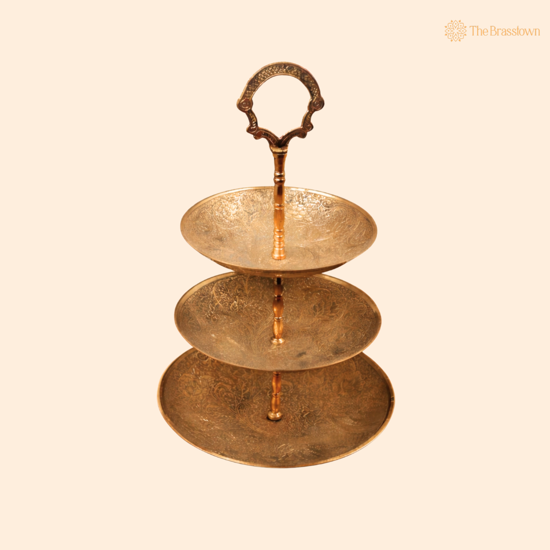 Brass Fruit Bowl Stand – Traditional Peetal Decorative Fruit Bowl for Dining Table, Home Décor &amp; Centerpiece 15.5 Inch