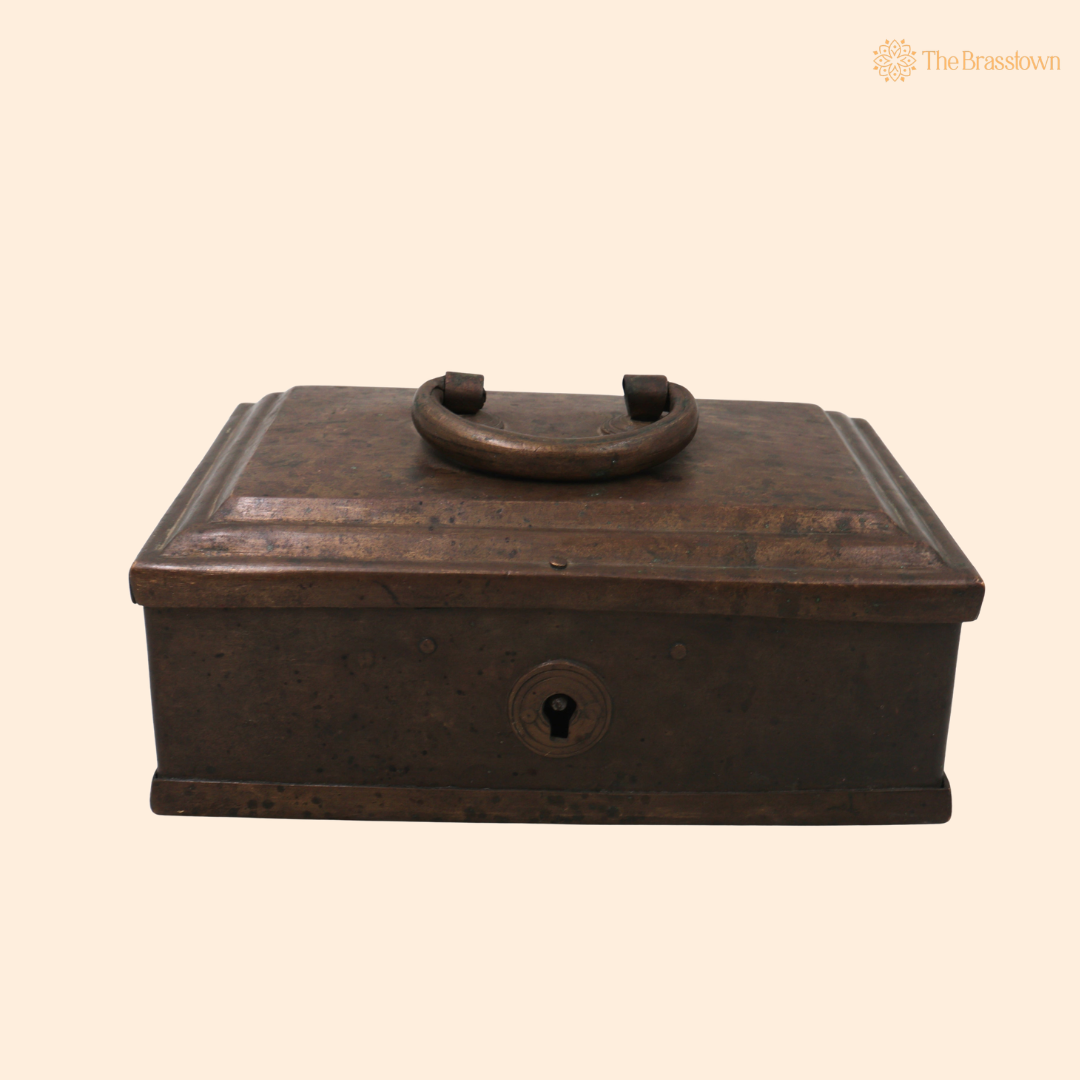 Brass Vintage Box – Heritage Treasure Chest for Pooja, Home Décor, Storage &amp; Collectible Gifting 2.5 Inch