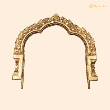 Brass Prabhavali Arch 7 Inch front view – pure brass handcrafted India