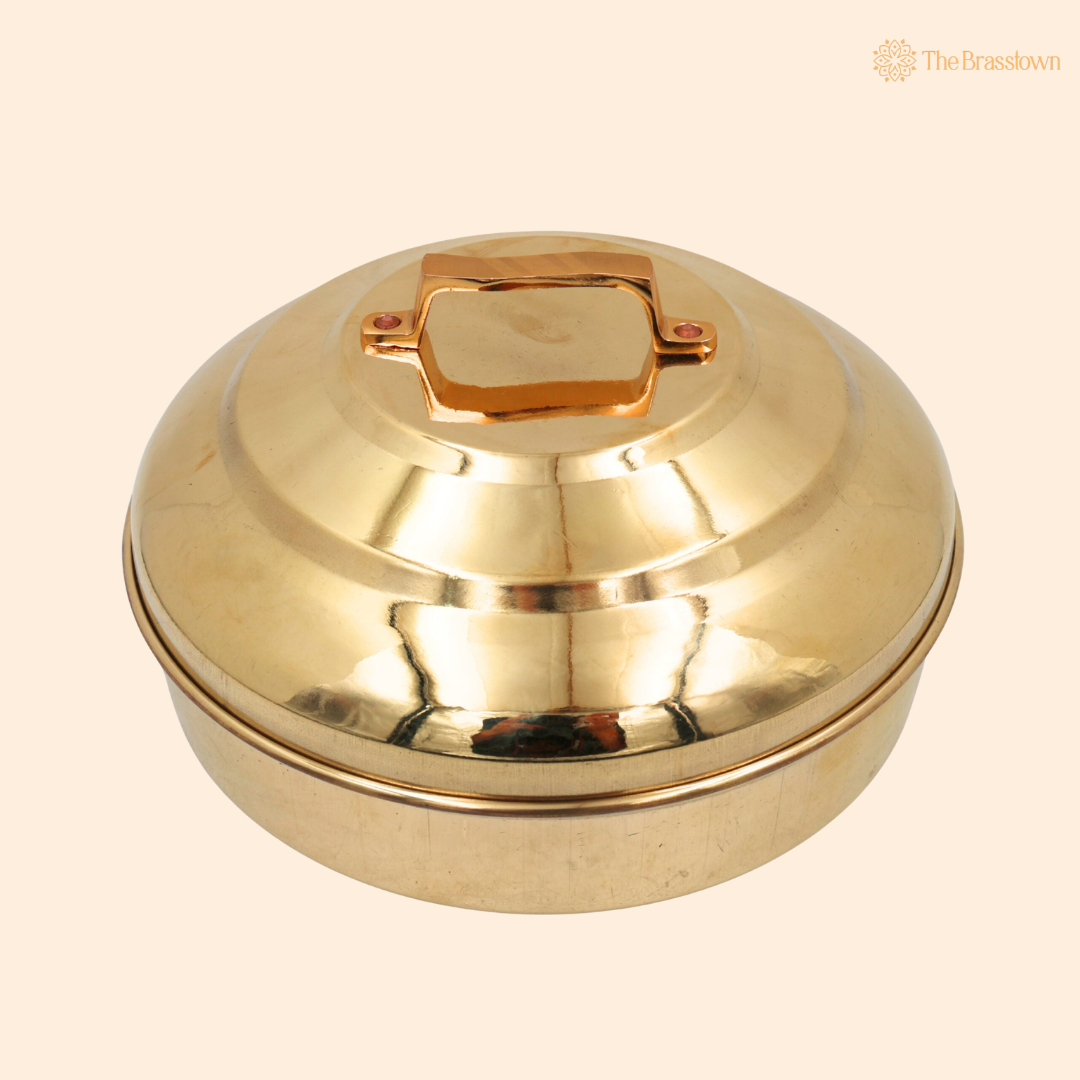 Brass Prasad Box – Traditional Peetal Naivedya Patra, Pooja Dabba &amp; Prasadam Offering Container for Temple, Mandir &amp; Home Worship 4.5 Inch
