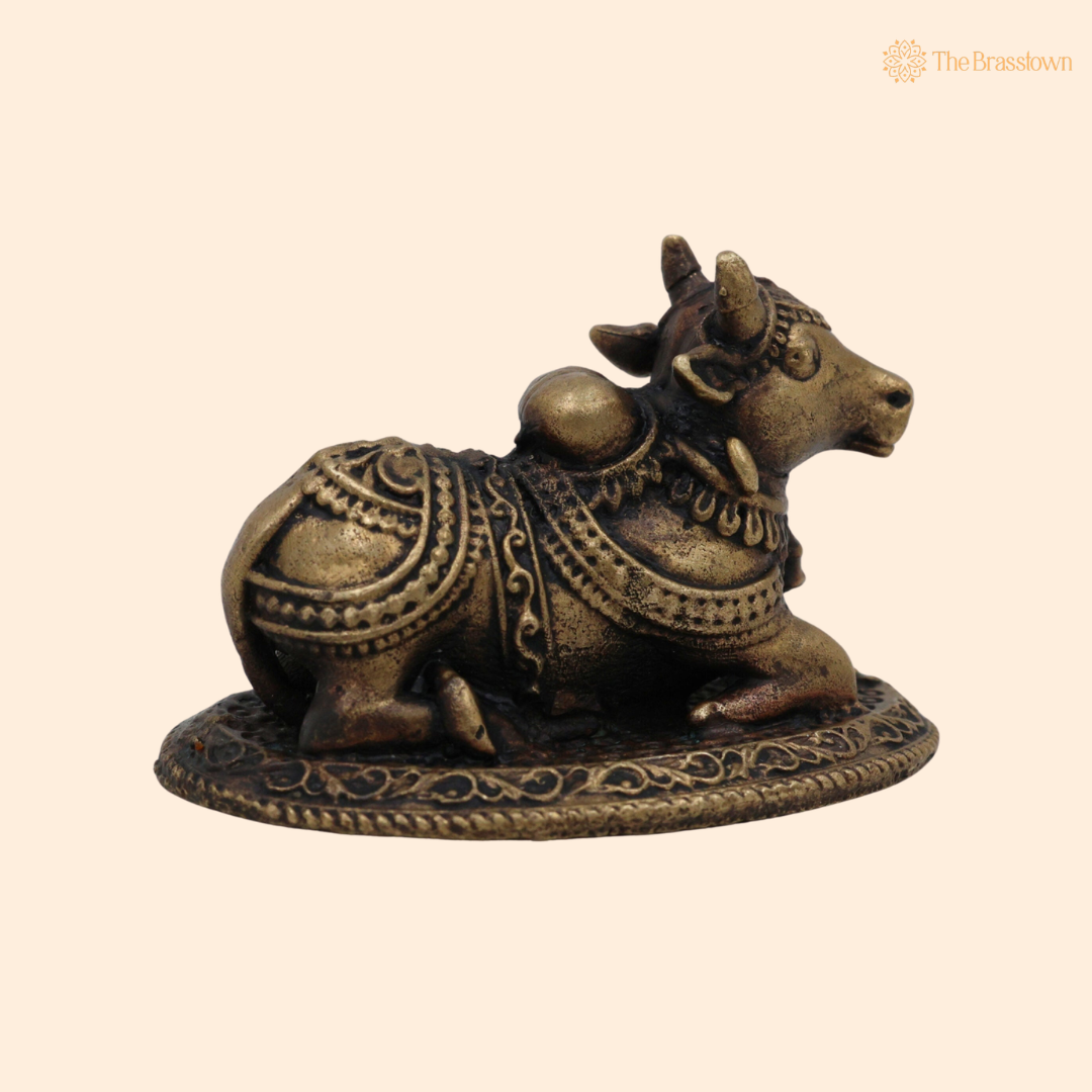 Handcrafted Brass Nandi Statue 1 Inch front view – pure brass handcrafted India