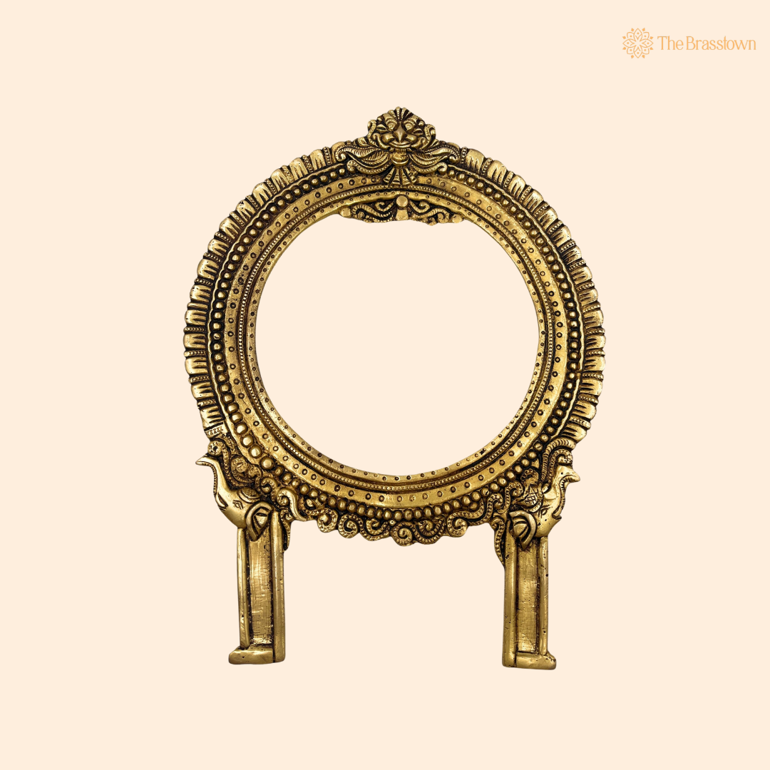 Handcrafted Brass Circular Traditional Prabhavali Frame – Handcrafted Arch Wall Hanging for Home Temple, Deity Décor &amp; Spiritual Ambience 11 Inch