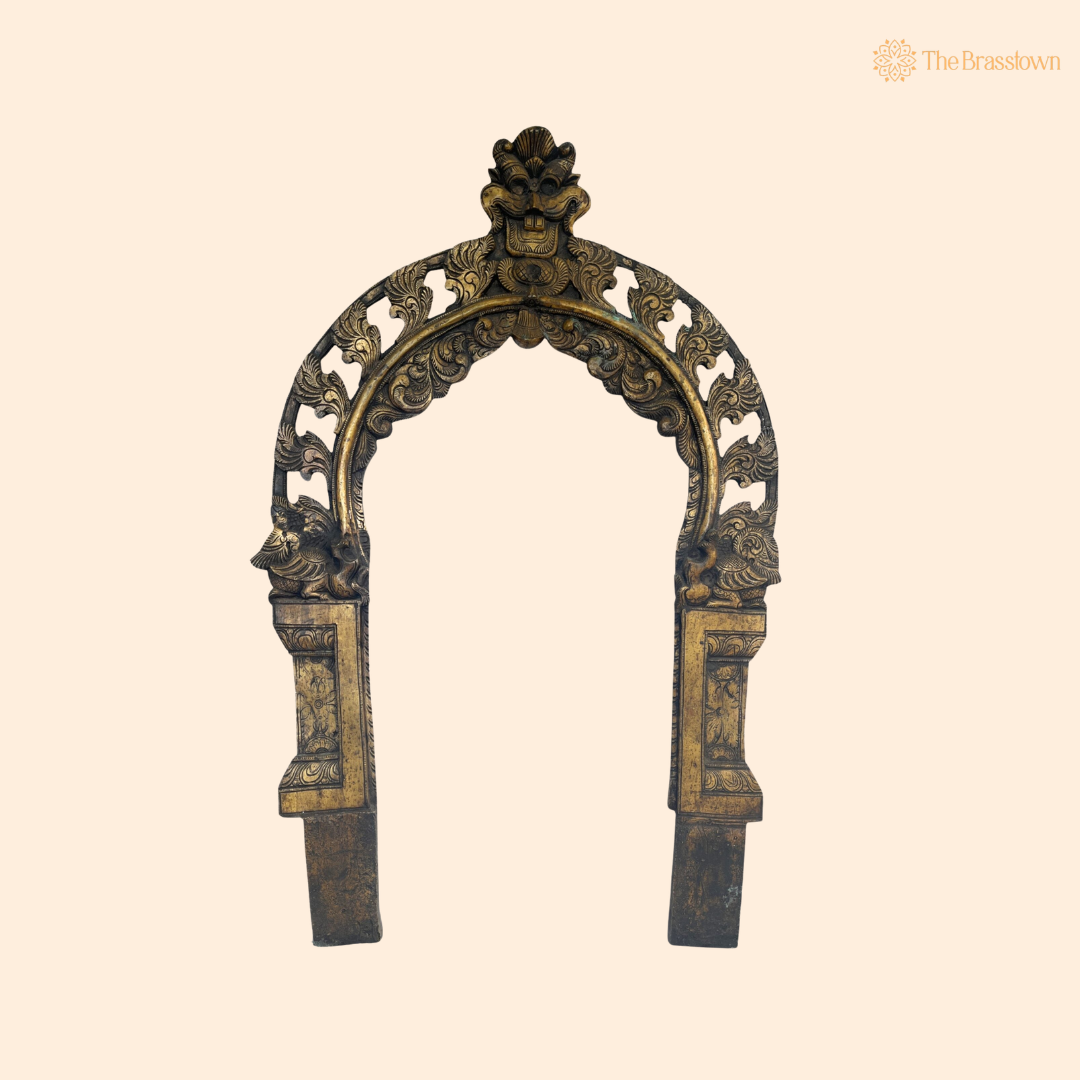 Handcrafted Brass Traditional Prabhavali Arch – Handcrafted Arch Backdrop Wall Hanging for Home Temple, Deity Décor &amp; Spiritual Ambience 37.5 Inch