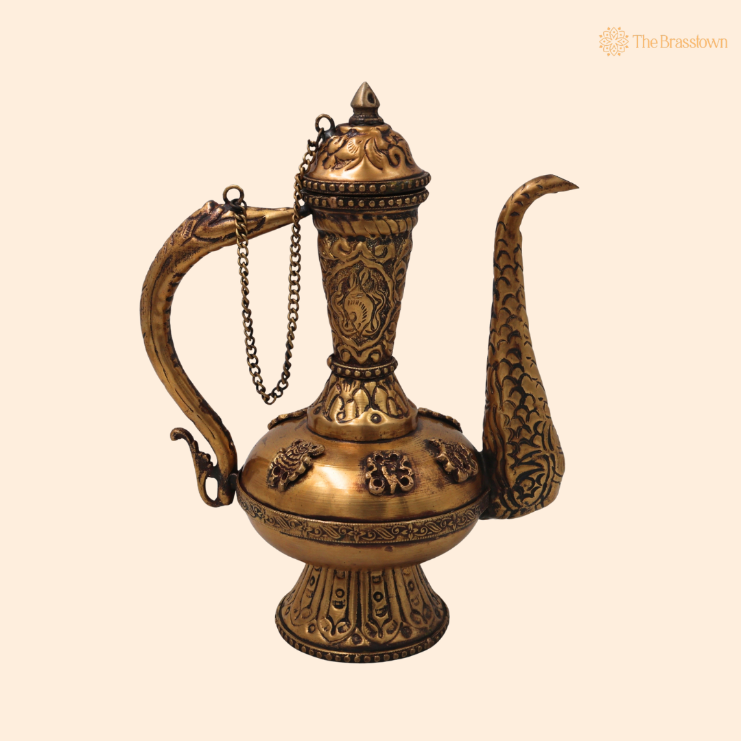 Handmade Brass Peetal Kettle Idol – Traditional Vintage Chola Style Tea Pot Surahi for Home Décor, Collectibles &amp; Gifting 7 Inch