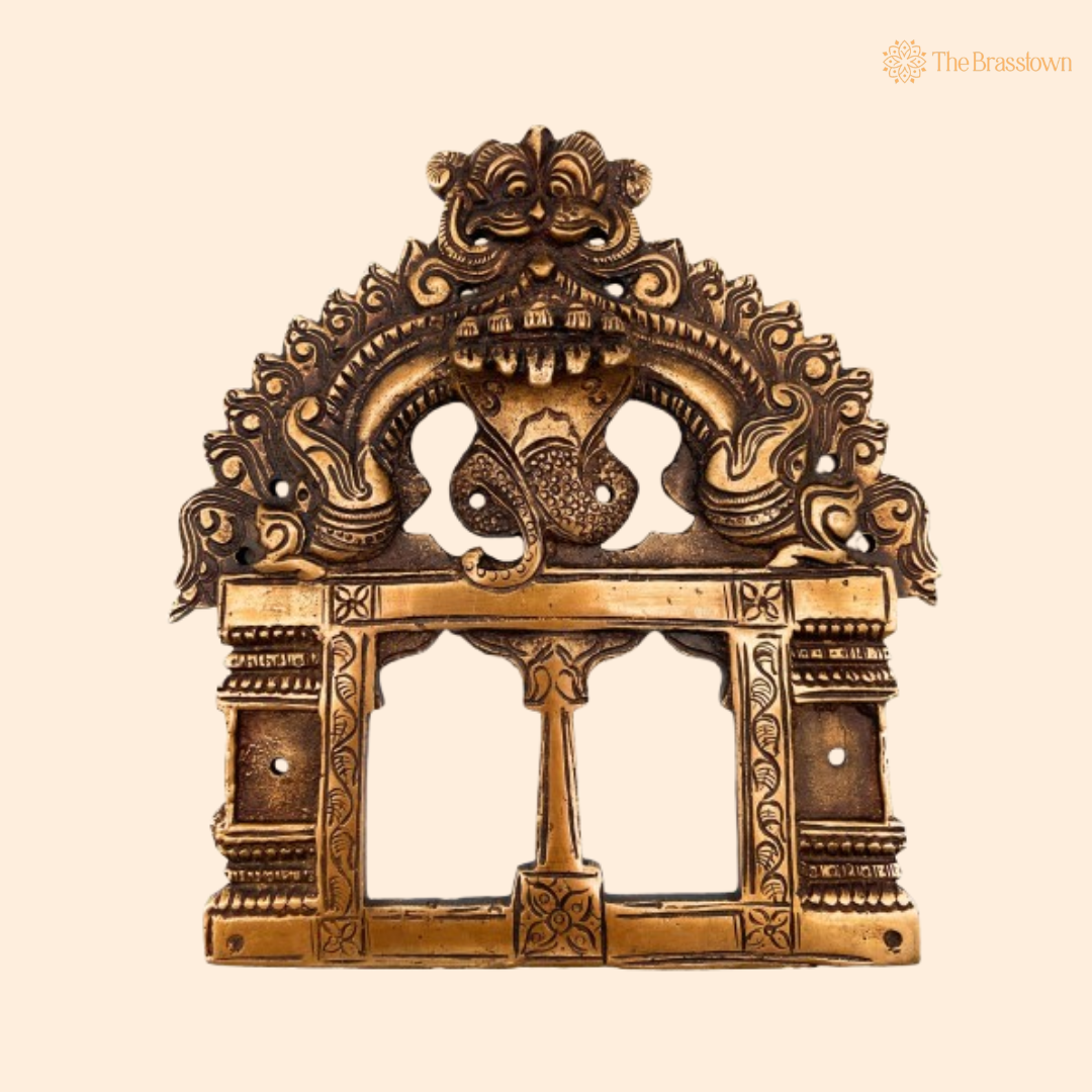 Traditional Brass Arch Frame with 6.5 Inch front view – pure brass handcrafted India