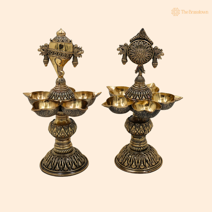 Brass Shankh Chakra Diya Pair – Vishnu Shankh Chakra Deepam Oil Lamps for Puja, Aarti &amp; Home Temple Décor 8.5 Inch
