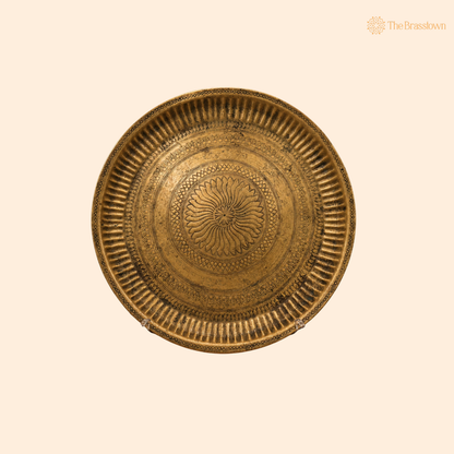 Brass Pooja Thali for Aarti – Peetal Aarti Plate (Pital Puja Thambalam) for Hindu Worship &amp; Temple Rituals 1 Inch