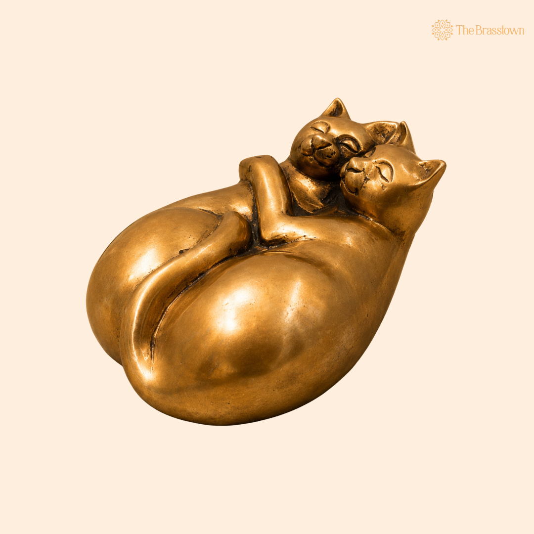 Handcrafted Brass Two Cat Sculpture – Handcrafted Cat Sculpture for Vastu, Home Décor, Pooja &amp; Luxury Gifting 3.5 Inch