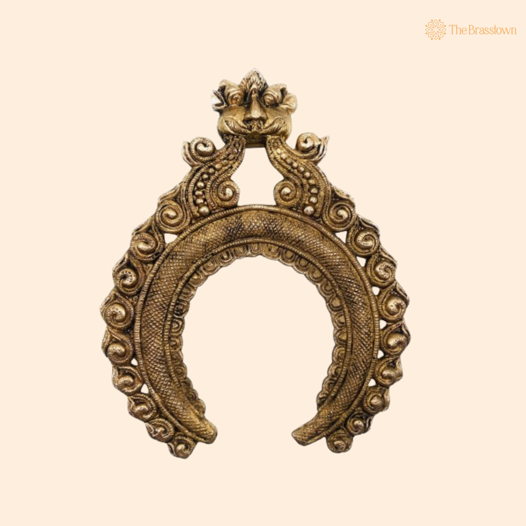 Traditional Brass Serpent Arch Frame 9 Inch